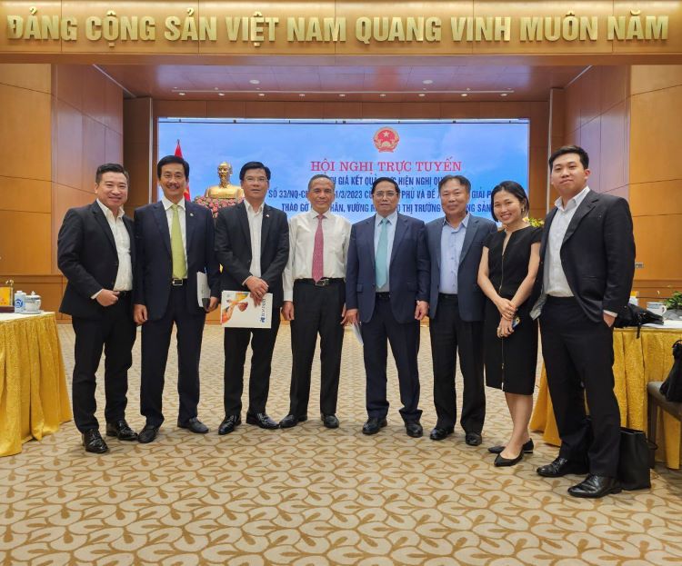 IMG参加由越南总理主持的房地产市场形势评估及纾困会议