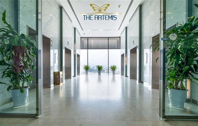 10 LUXURIOUS AND MODERN QUALITY SERVICES AT ARTEMSI TOWER OFFICE BUILDING AND COMMERCIAL CENTER
